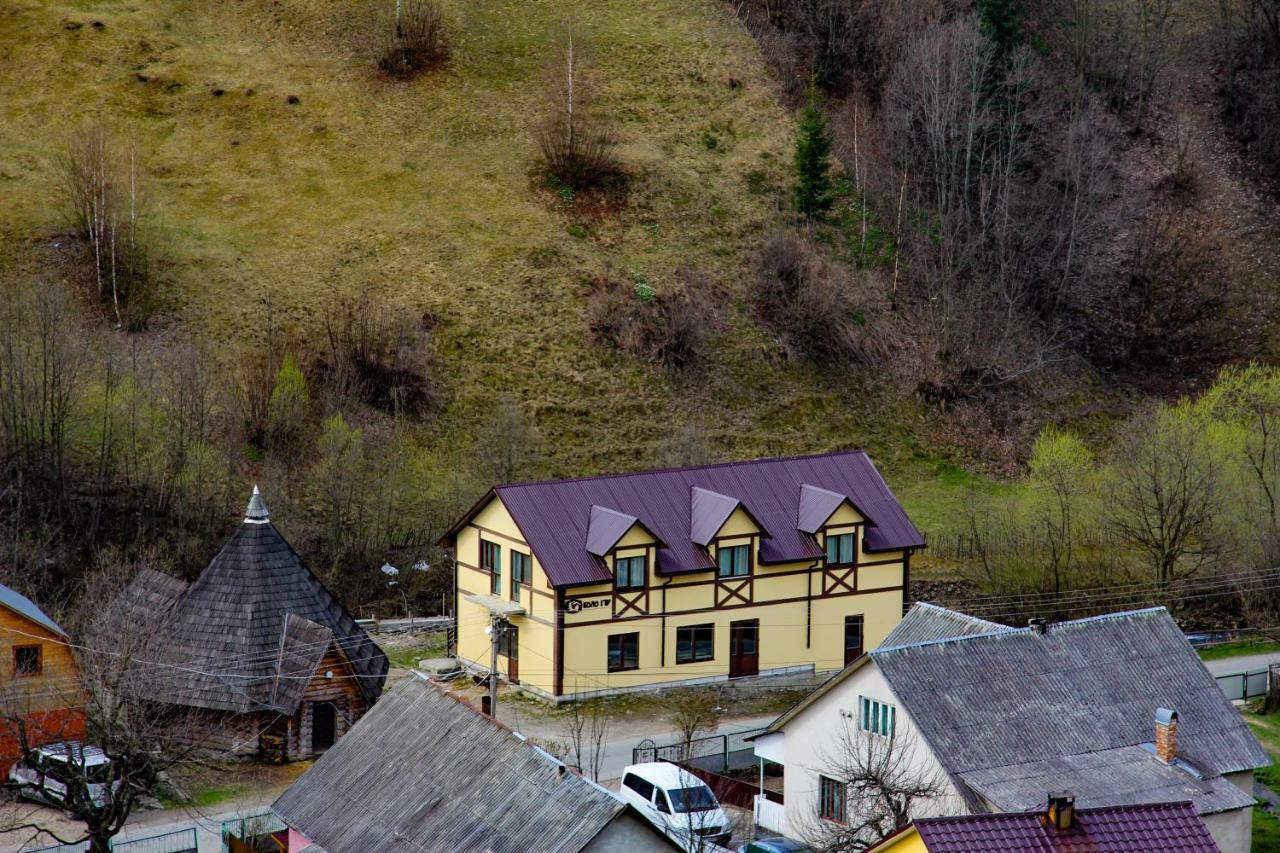 Коло Гір Hotel Alsókalocsa Kültér fotó